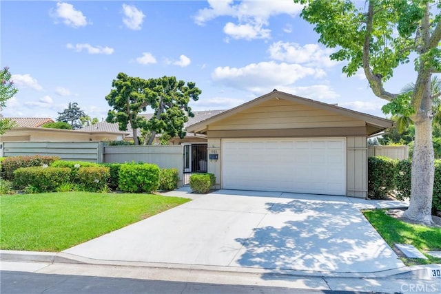 3000 Persimmon Pl, Fullerton, CA 92835 - photo 2