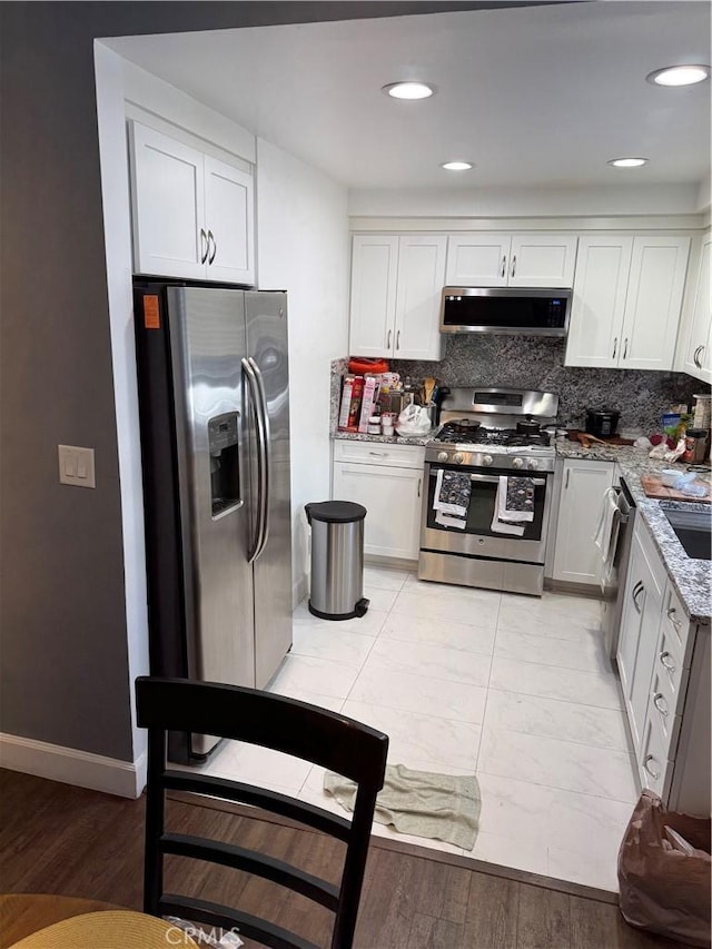 21720 Hart St Unit 9, Canoga Park, CA 91303 - photo 4