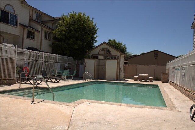 11150 Glenoaks Blvd Unit 305, Pacoima, CA 91331 - photo 24