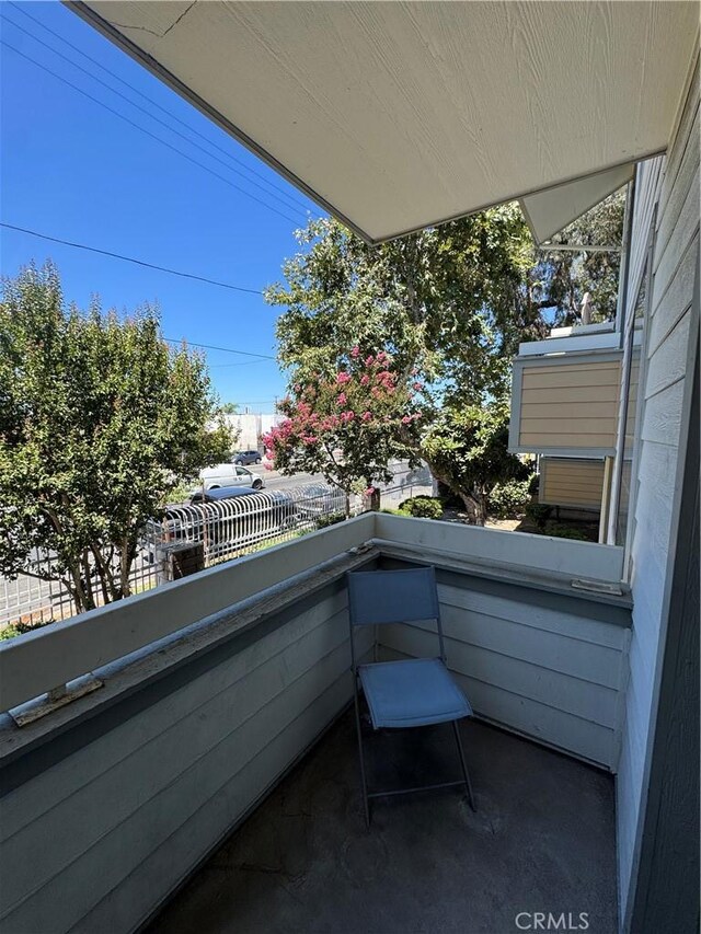 11150 Glenoaks Blvd Unit 305, Pacoima, CA 91331 - photo 13