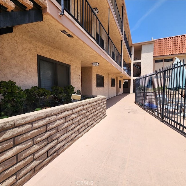 900 Cedar St Unit 107, El Segundo, CA 90245 - photo 2