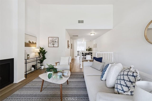 19519 Rinaldi St Unit 57, Porter Ranch, CA 91326 - photo 2