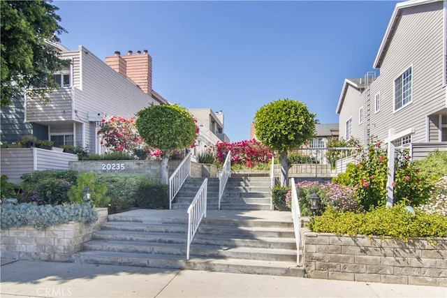 20235 Keswick St Unit 102, Winnetka, CA 91306 - photo 2