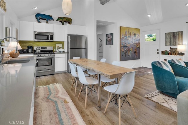 990 Akron Rd, Templeton, CA 93465 - photo 8