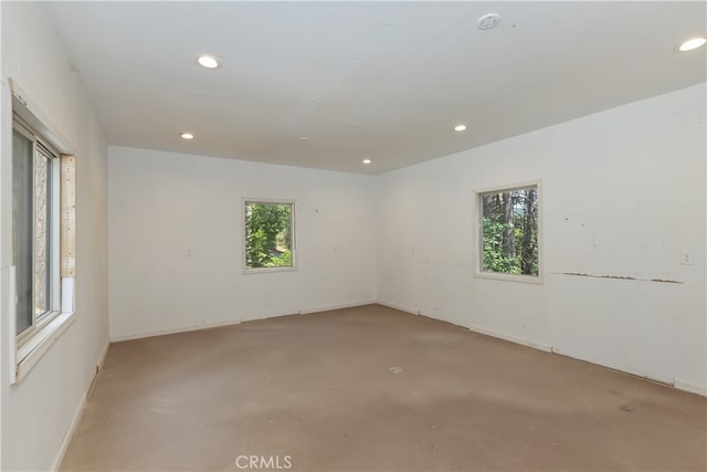 27380 Oakwood Dr, Lake Arrowhead, CA 92352 - photo 37