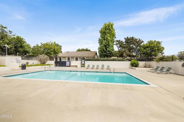 562 Holly Ave, Oxnard, CA 93036 - photo 25