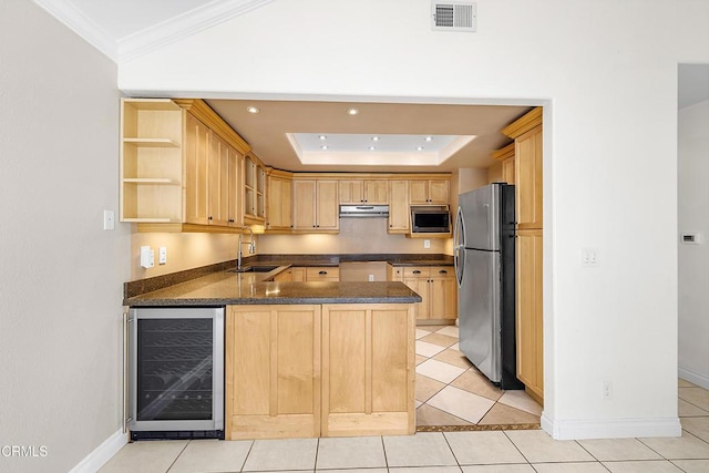 562 Holly Ave, Oxnard, CA 93036 - photo 4