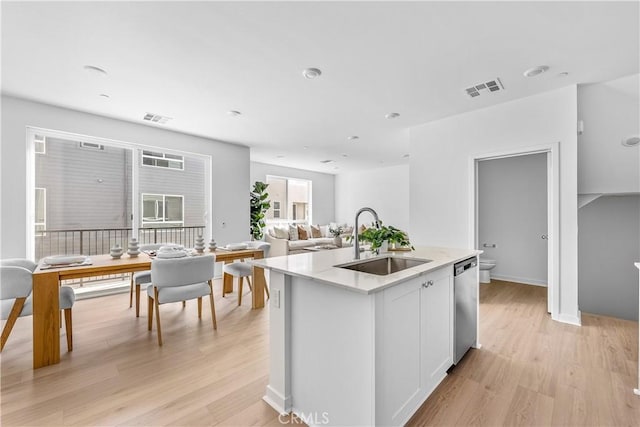 94231/2 N Sepulveda Blvd Unit 3, North Hills, CA 91343 - photo 1