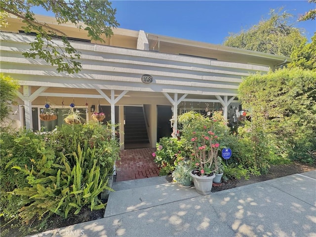 198 E Laurel Ave Unit D, Sierra Madre, CA 91024 - photo 1