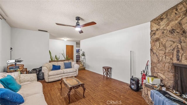 9130 Pinyon Ave, Fontana, CA 92335 - photo 15