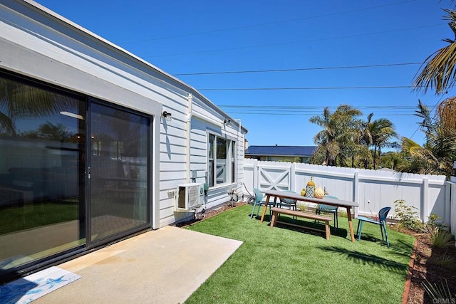 319 Clark St, Solana Beach, CA 92075 - photo 17