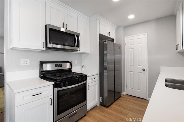 806 S Sandalwood Ave, Bloomington, CA 92316 - photo 22