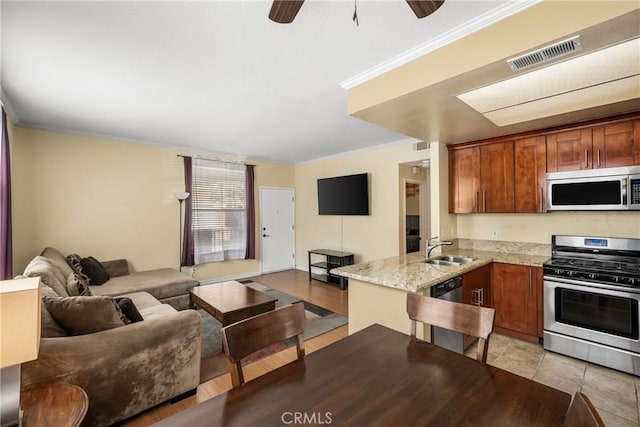 19431 Rue De Valore Unit 59A, Lake Forest, CA 92610 - photo 12