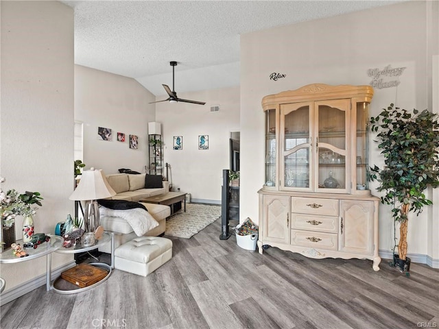 13612 Coachella Rd, Apple Valley, CA 92308 - photo 5