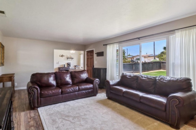 915 Crest View Rd, Vista, CA 92081 - photo 11