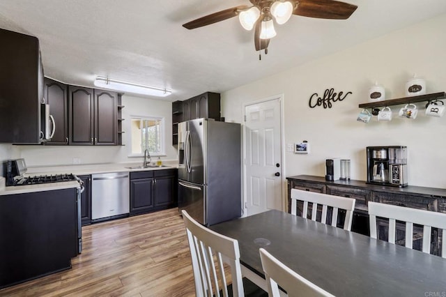 915 Crest View Rd, Vista, CA 92081 - photo 5