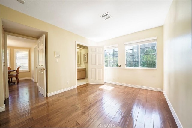 18741 Hillsboro Rd, Northridge, CA 91326 - photo 13