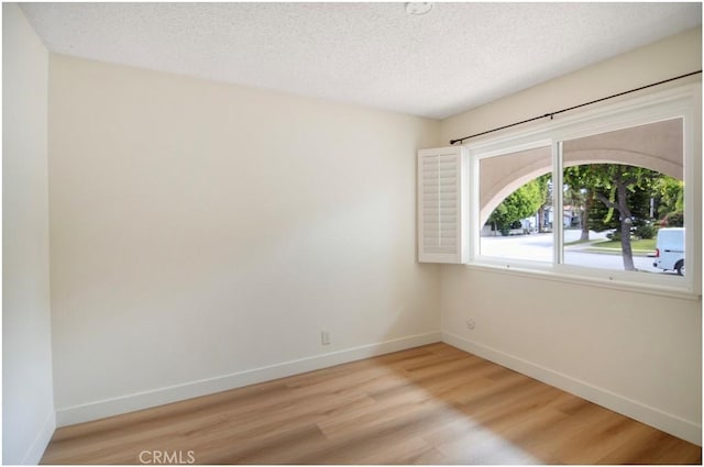 1110 Redding Ave, Costa Mesa, CA 92626 - photo 17