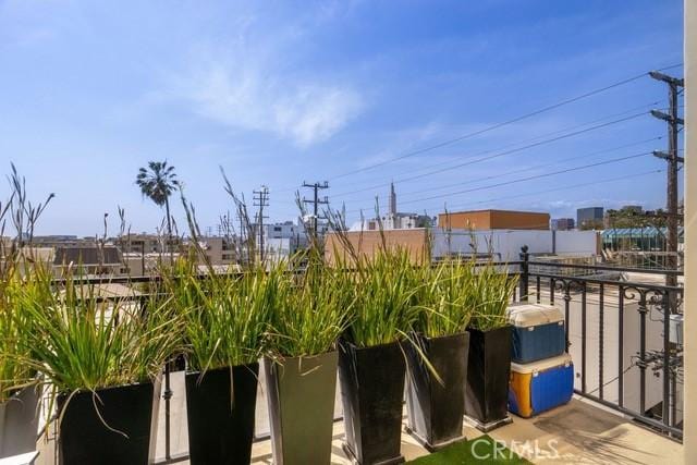 1817 Prosser Ave Unit 503, Los Angeles, CA 90025 - photo 21