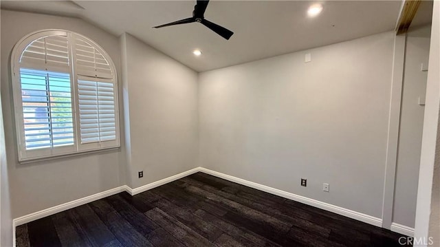 28786 Shadow Valley Ln, Saugus, CA 91390 - photo 15