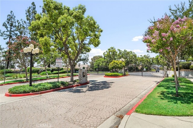 1310 Brookside Ct, Upland, CA 91784 - photo 30