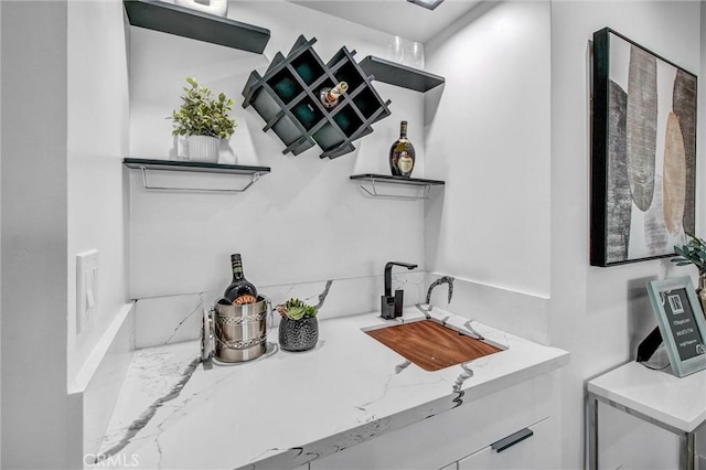 1340 S Beverly Glen Blvd Unit 113, Los Angeles, CA 90024 - photo 16
