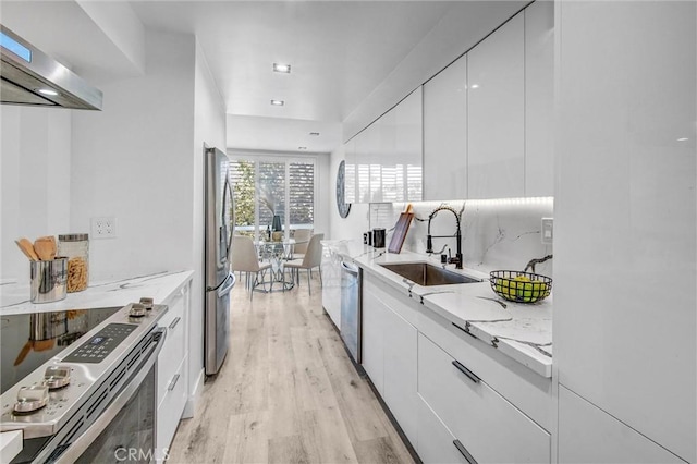 1340 S Beverly Glen Blvd Unit 113, Los Angeles, CA 90024 - photo 23