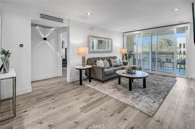1340 S Beverly Glen Blvd Unit 113, Los Angeles, CA 90024 - photo 3