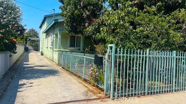 1223 E 46th St, Los Angeles, CA 90011 - photo 1