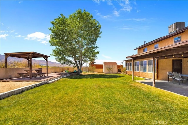 30881 Pawnee St, Lucerne Valley, CA 92356 - photo 7