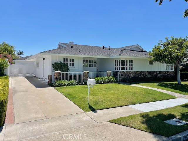 2045 Commodore Rd, Newport Beach, CA 92660 - photo 28