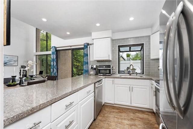 915 Lombard Ct, Costa Mesa, CA 92626 - photo 5