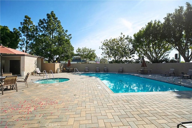 915 Lombard Ct, Costa Mesa, CA 92626 - photo 22
