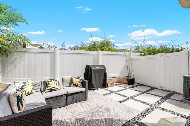 915 Lombard Ct, Costa Mesa, CA 92626 - photo 16