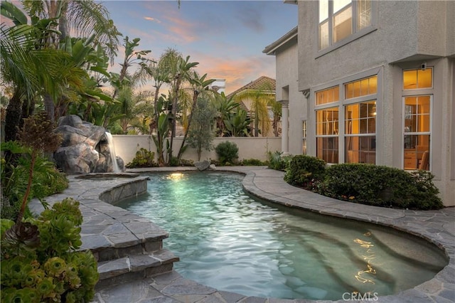 27153 Woodbluff Rd, Laguna Hills, CA 92653 - photo 3