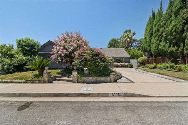 12131 Woodley Ave, Granada Hills, CA 91344 - photo 1