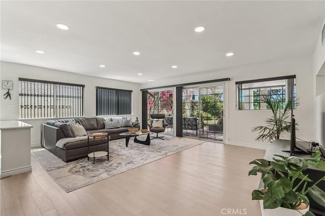 12131 Woodley Ave, Granada Hills, CA 91344 - photo 4