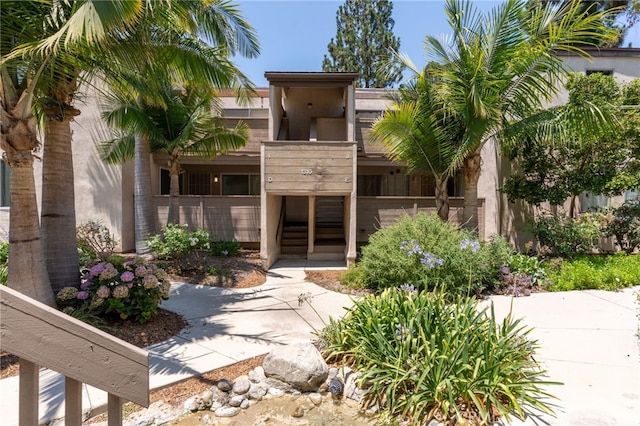 1310 Cabrillo Park Dr Unit J, Santa Ana, CA 92701 - photo 2