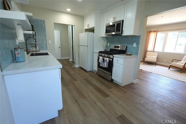 938 E Lugonia Ave, Redlands, CA 92374 - photo 10