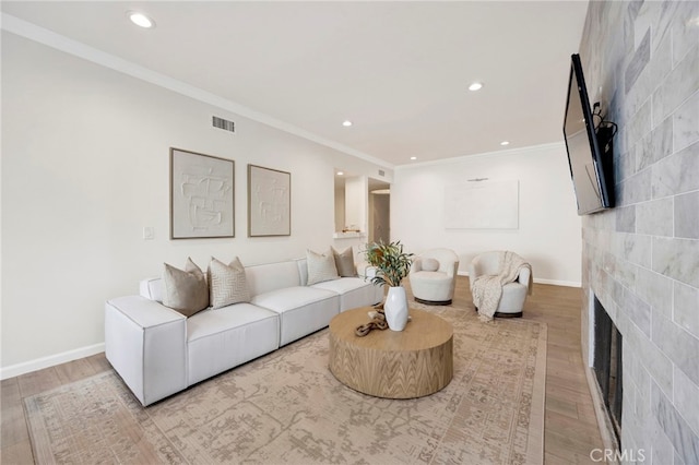 1840 Veteran Ave Unit 101, Los Angeles, CA 90025 - photo 2