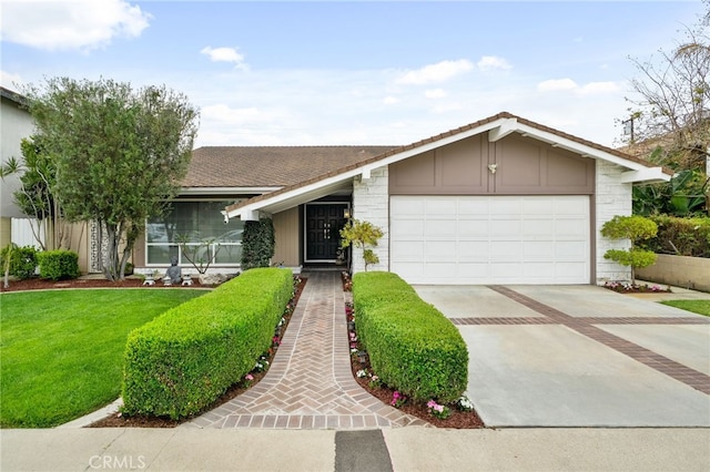 1660 W Sallie Ln, Anaheim, CA 92802 - photo 1