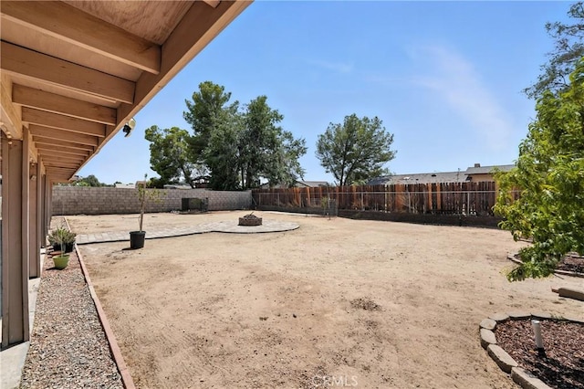 13036 Petaluma Rd, Victorville, CA 92392 - photo 20
