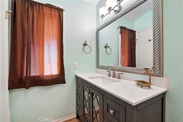 13036 Petaluma Rd, Victorville, CA 92392 - photo 9