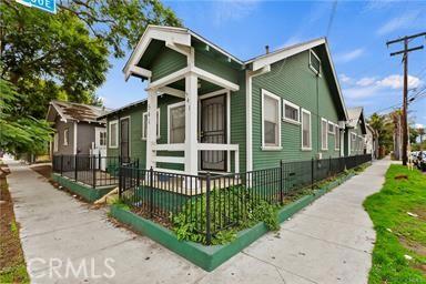 541 Cerritos Ave, Long Beach, CA 90802 - photo 1