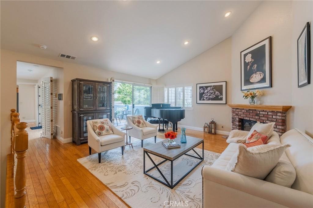 622 N Guadalupe Ave Unit B, Redondo Beach, CA 90277 - photo 1