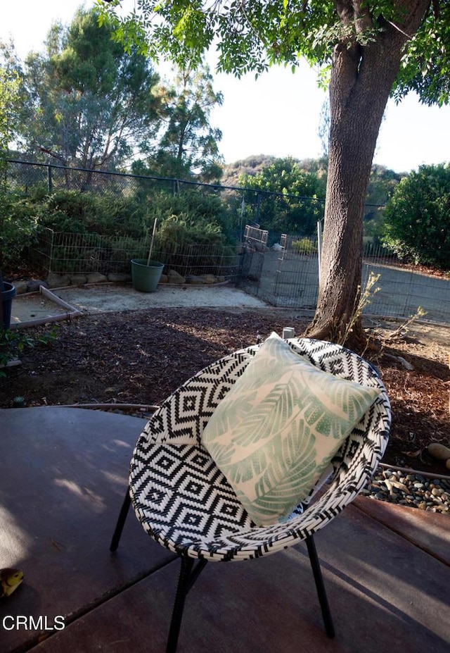 548 Live Oak Circle Dr, Calabasas, CA 91302 - photo 46