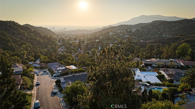 2651 Sleepy Hollow Pl, Glendale, CA 91206 - photo 2