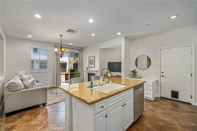 6363 Marbella Ln, Eastvale, CA 91752 - photo 9