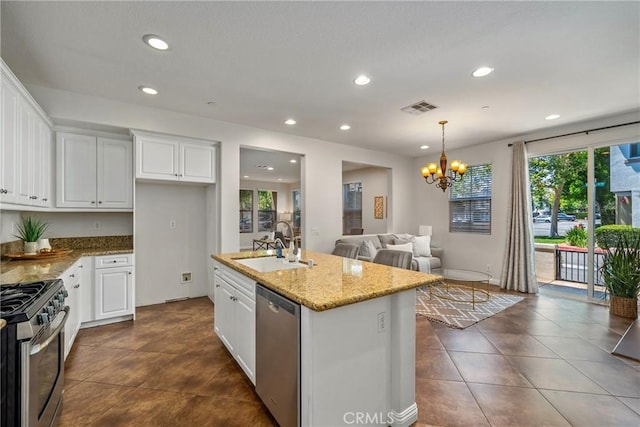 6363 Marbella Ln, Eastvale, CA 91752 - photo 8