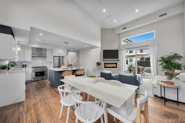 2713 Carnegie Ln Unit B, Redondo Beach, CA 90278 - photo 1